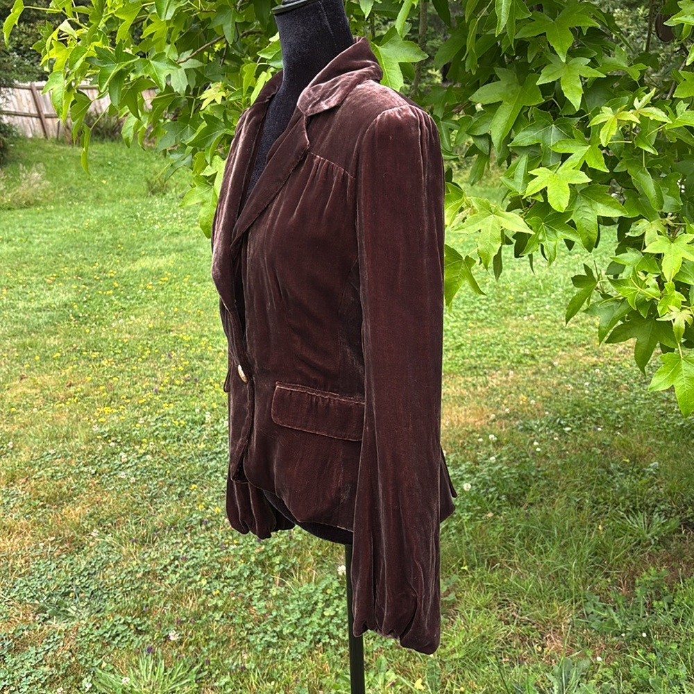 Jak & Rae Elegant Brown Velvet Women's Blazer - Picture 3 of 12